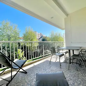 Splendide De 75m2 Avec Place De Parking A Inclus Appartement Biarritz