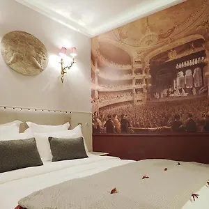 Palais Royal Chicsuites Paris